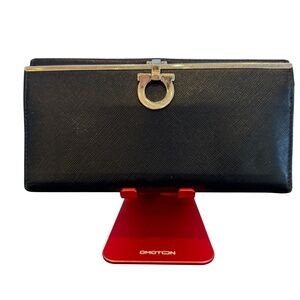 Salvatore Ferragamo Gancini Continental Wallet